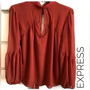 Express top sheer burned orange (M)